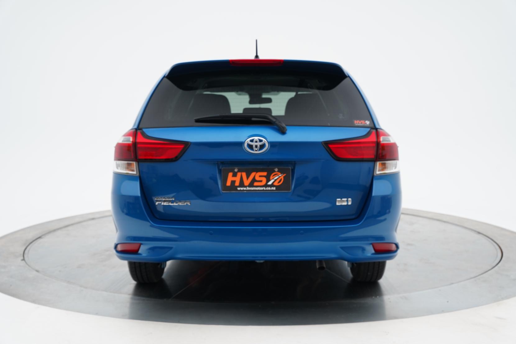 Toyota Corolla 1.5 FIELDER HYBRID EX