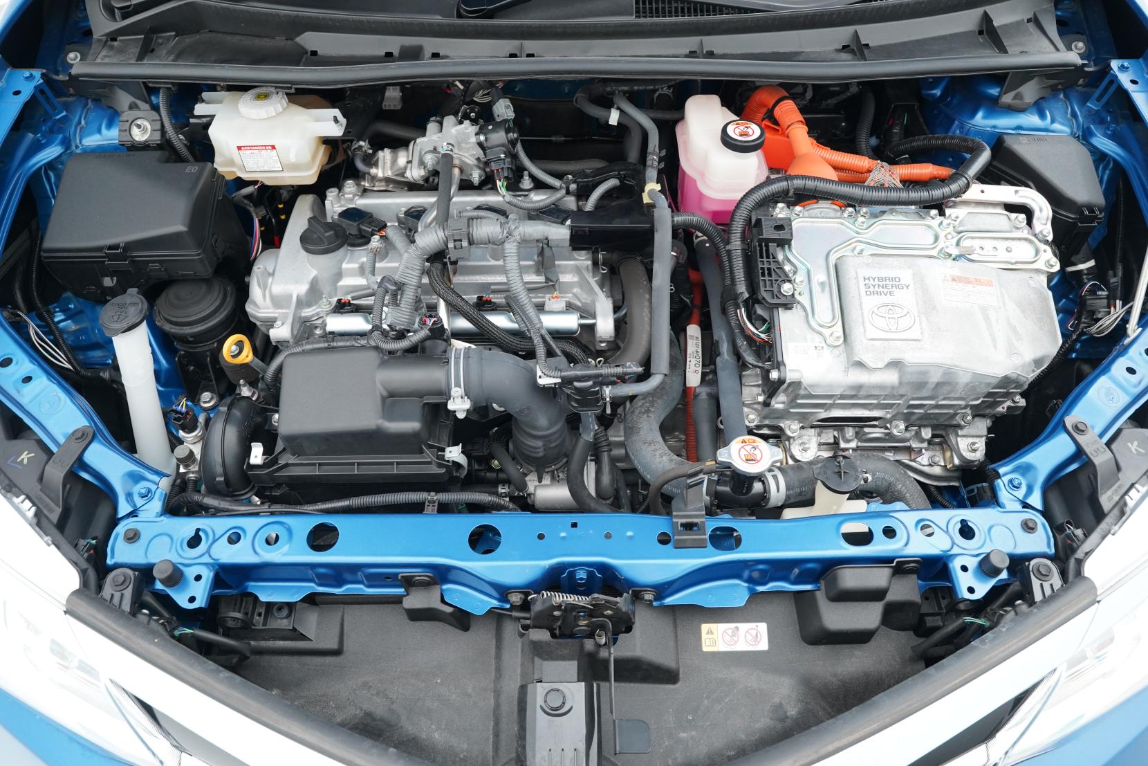 Toyota Corolla 1.5 FIELDER HYBRID EX