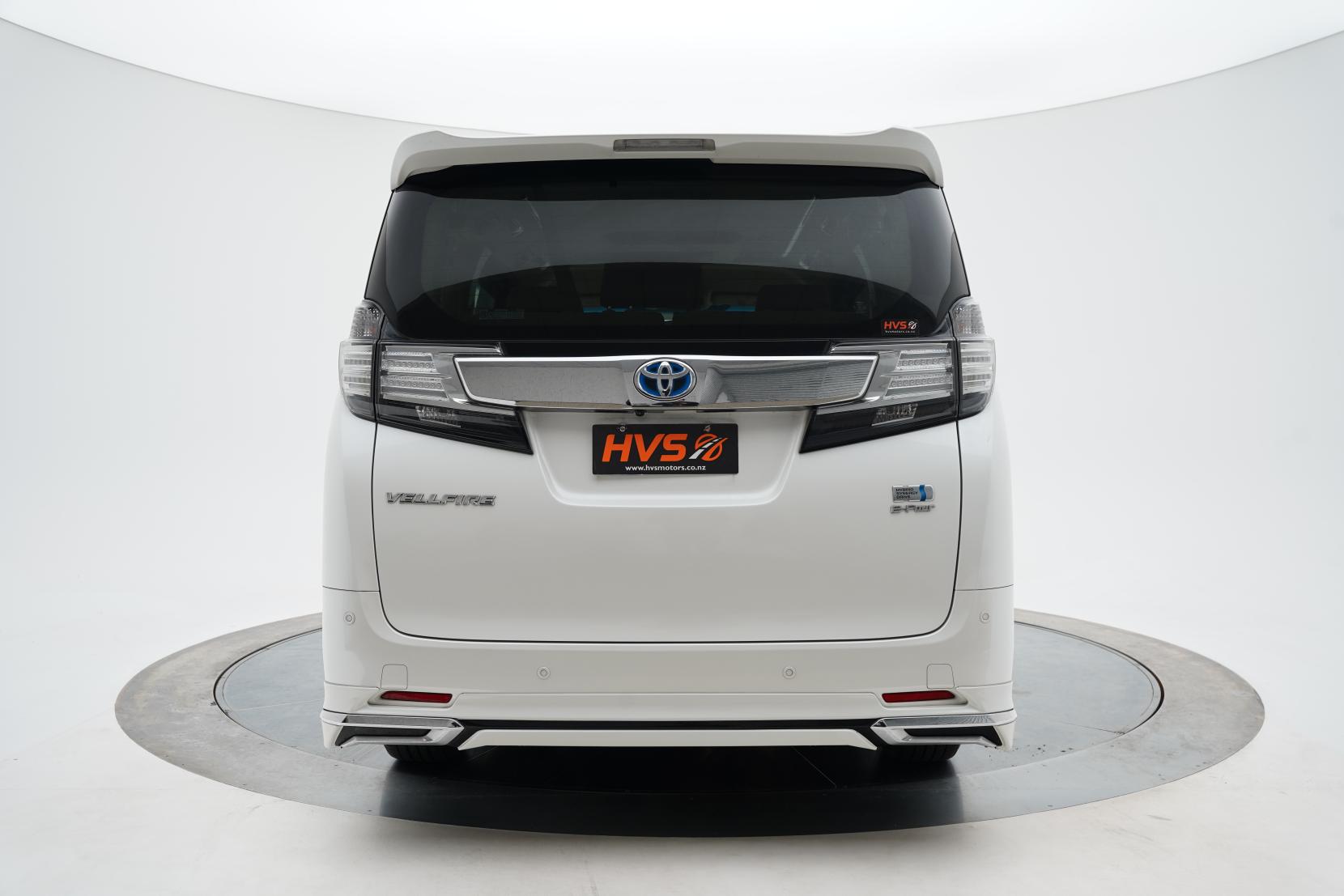 Toyota Alphard 2.5 HYBRID X 4WD