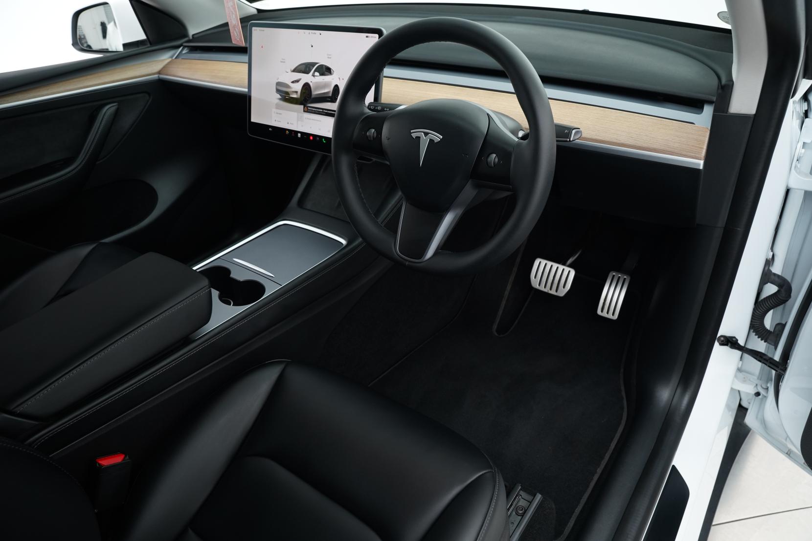 Tesla Model Y PERFORMANCE 79KWH/EV Performance AWD