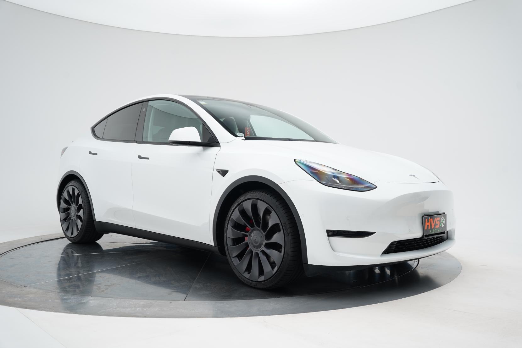 Tesla Model Y PERFORMANCE 79KWH/EV Performance AWD