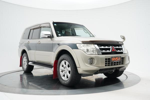 Mitsubishi Pajero 3.2 3.2TD 4WD 7 Seater