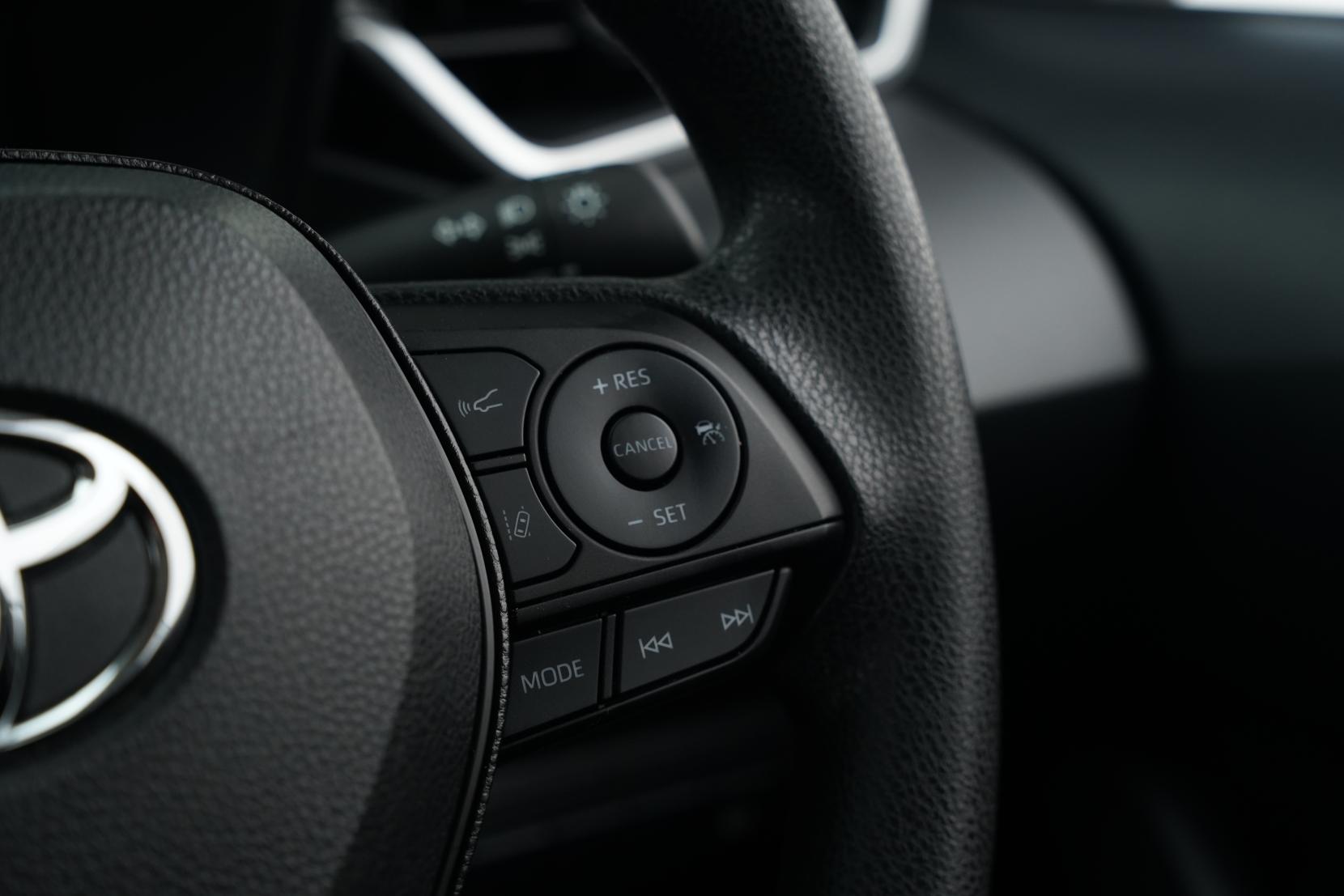 Toyota Corolla Touring Hybrid G-X