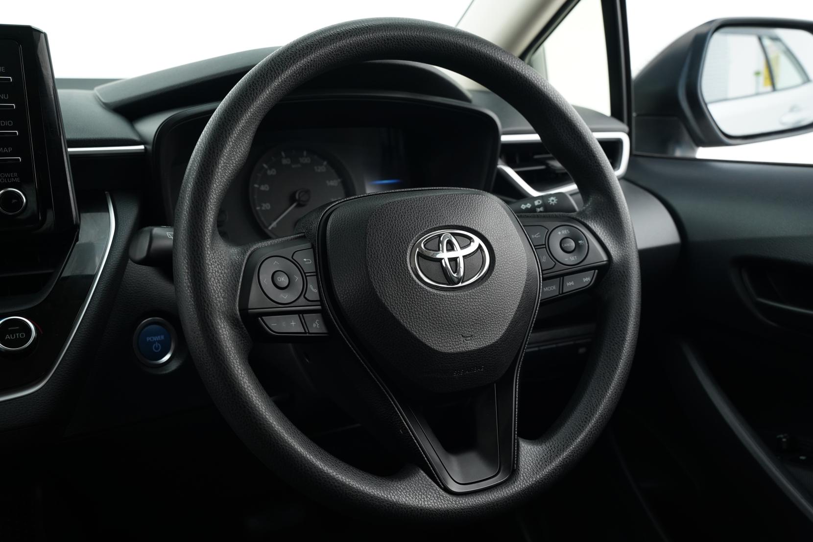 Toyota Corolla Touring Hybrid G-X