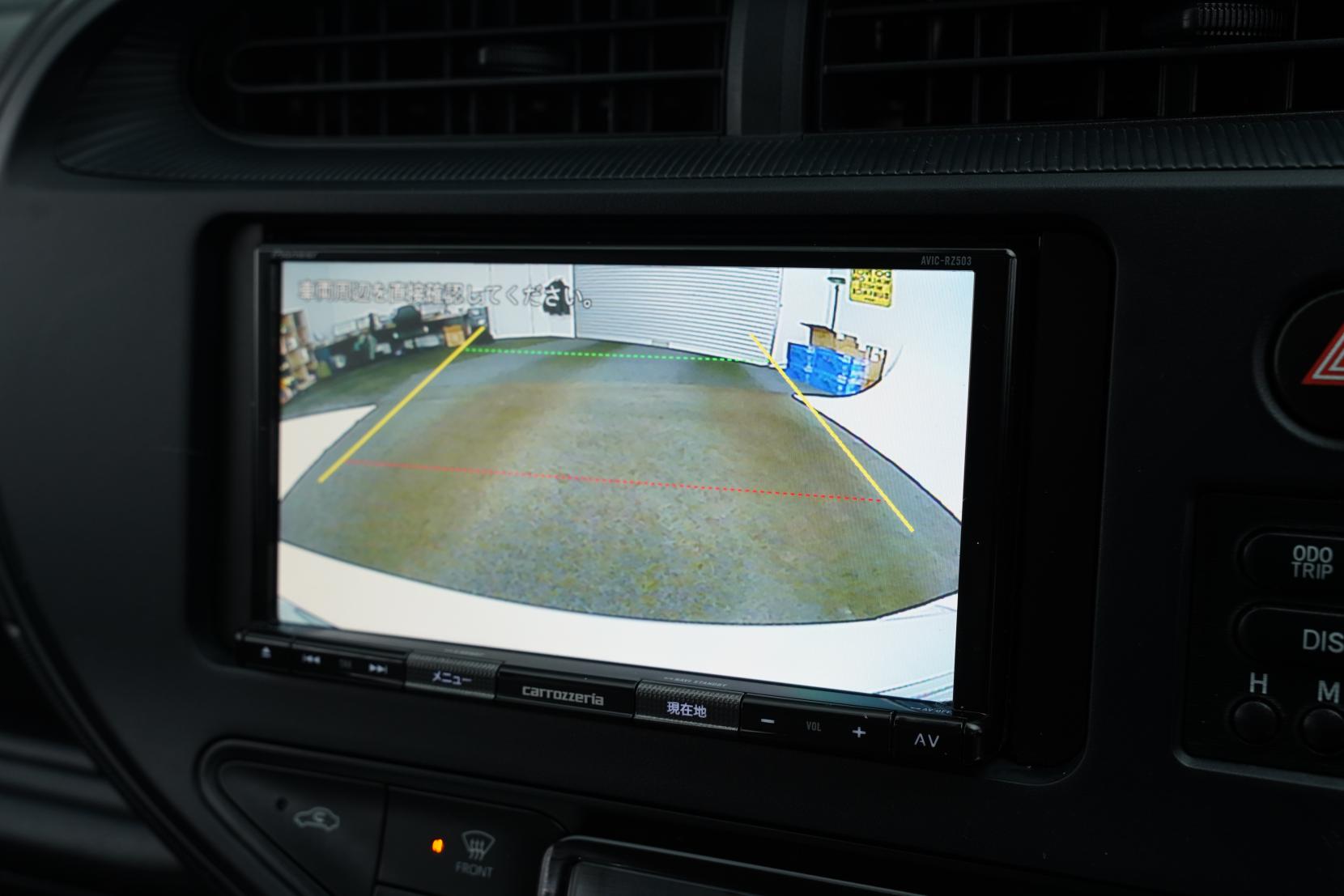 Toyota Aqua 1.5 Hybrid L