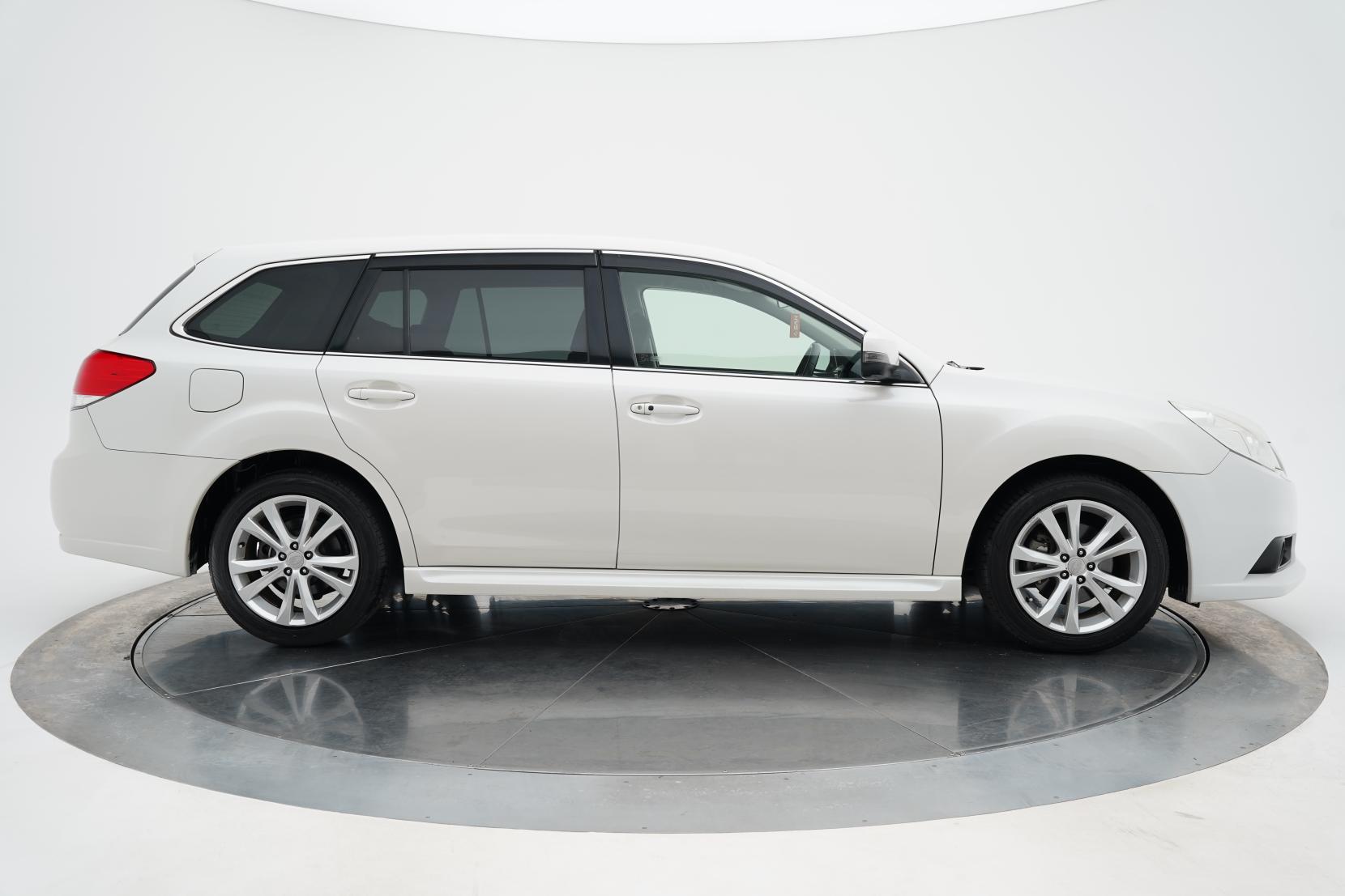 Subaru Legacy 2.5i Eyesight 4WD Facelift