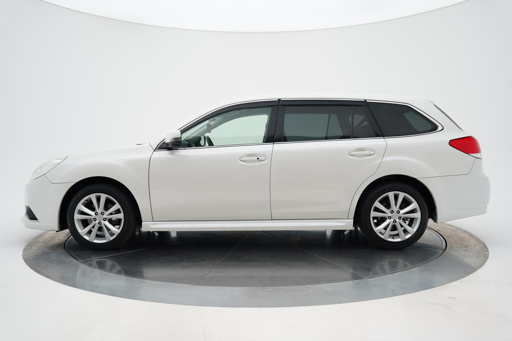 Subaru Legacy 2.5i Eyesight 4WD Facelift