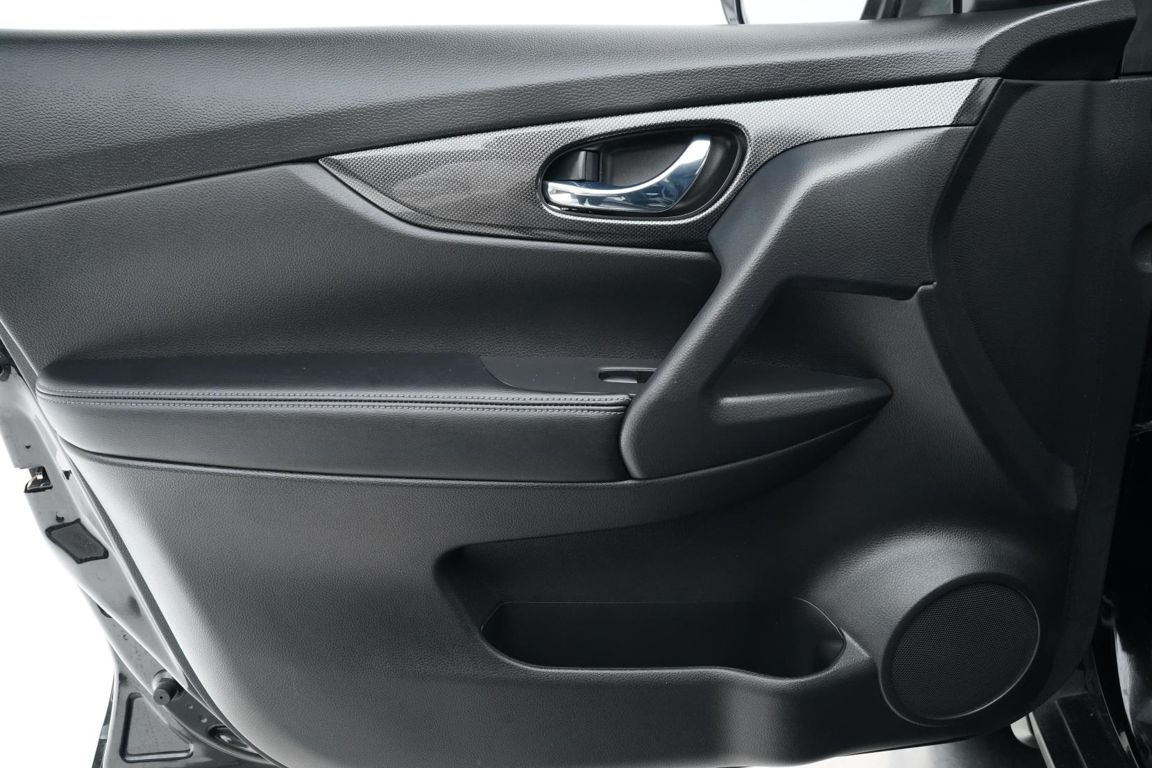 Nissan X-TRAIL 2.0 20X 2WD 5 Seater