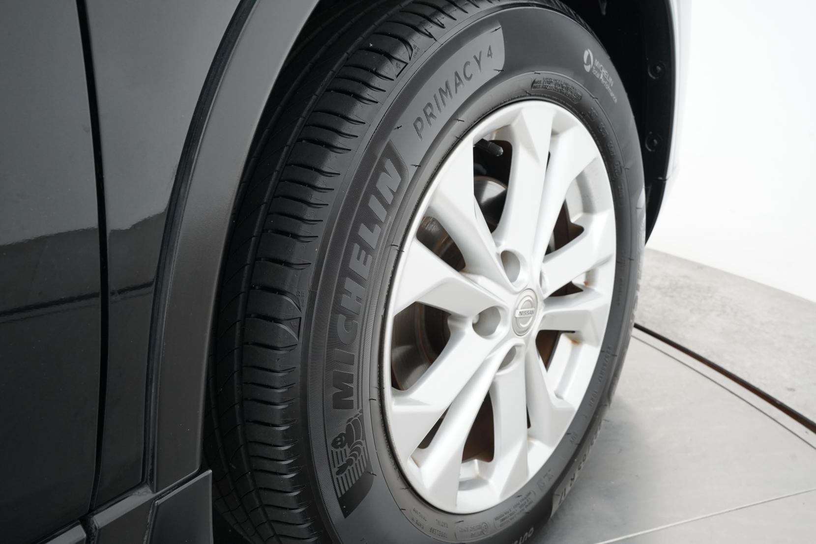 Nissan X-TRAIL 2.0 20X 2WD 5 Seater