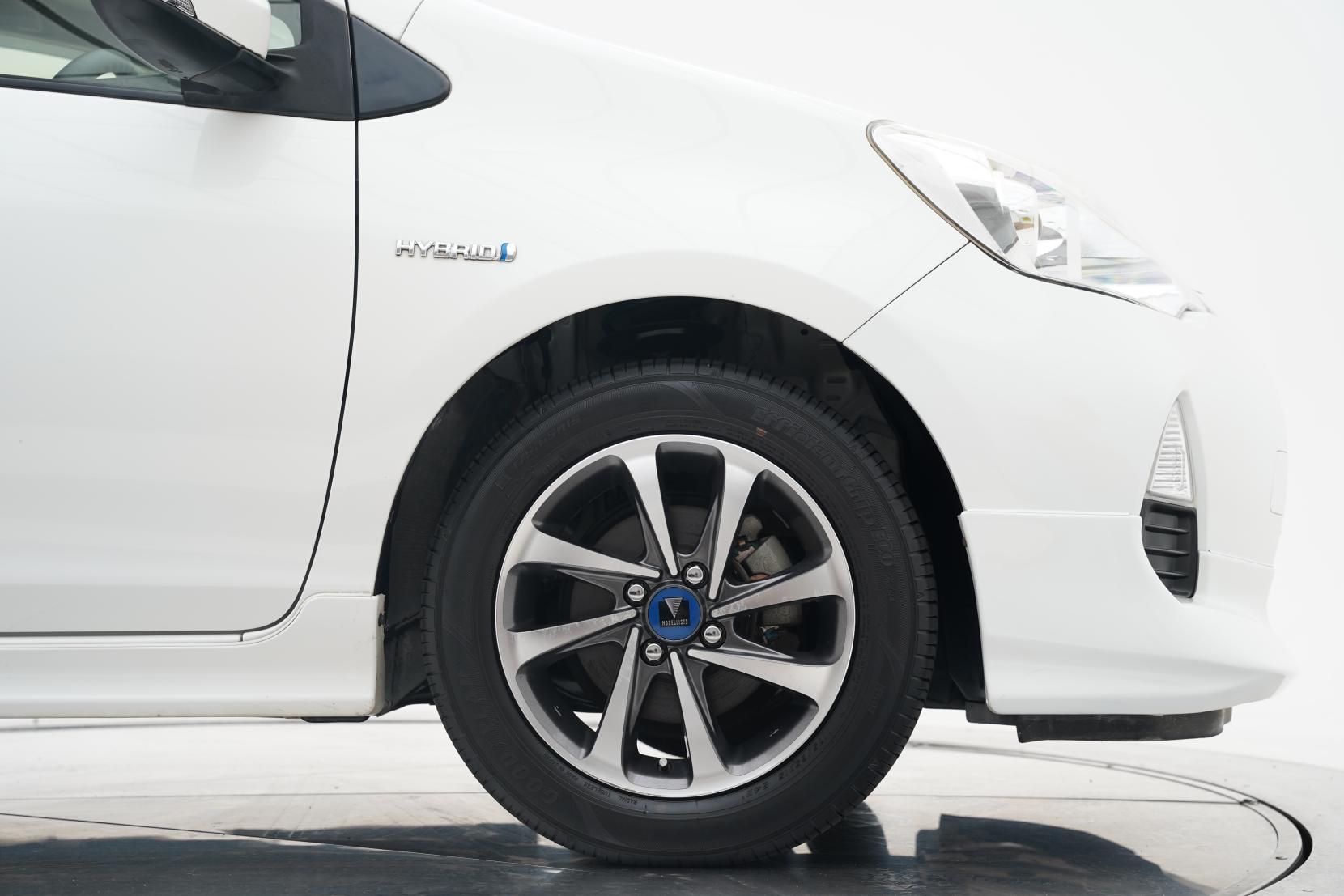 Toyota Aqua 1.5 S Push Start