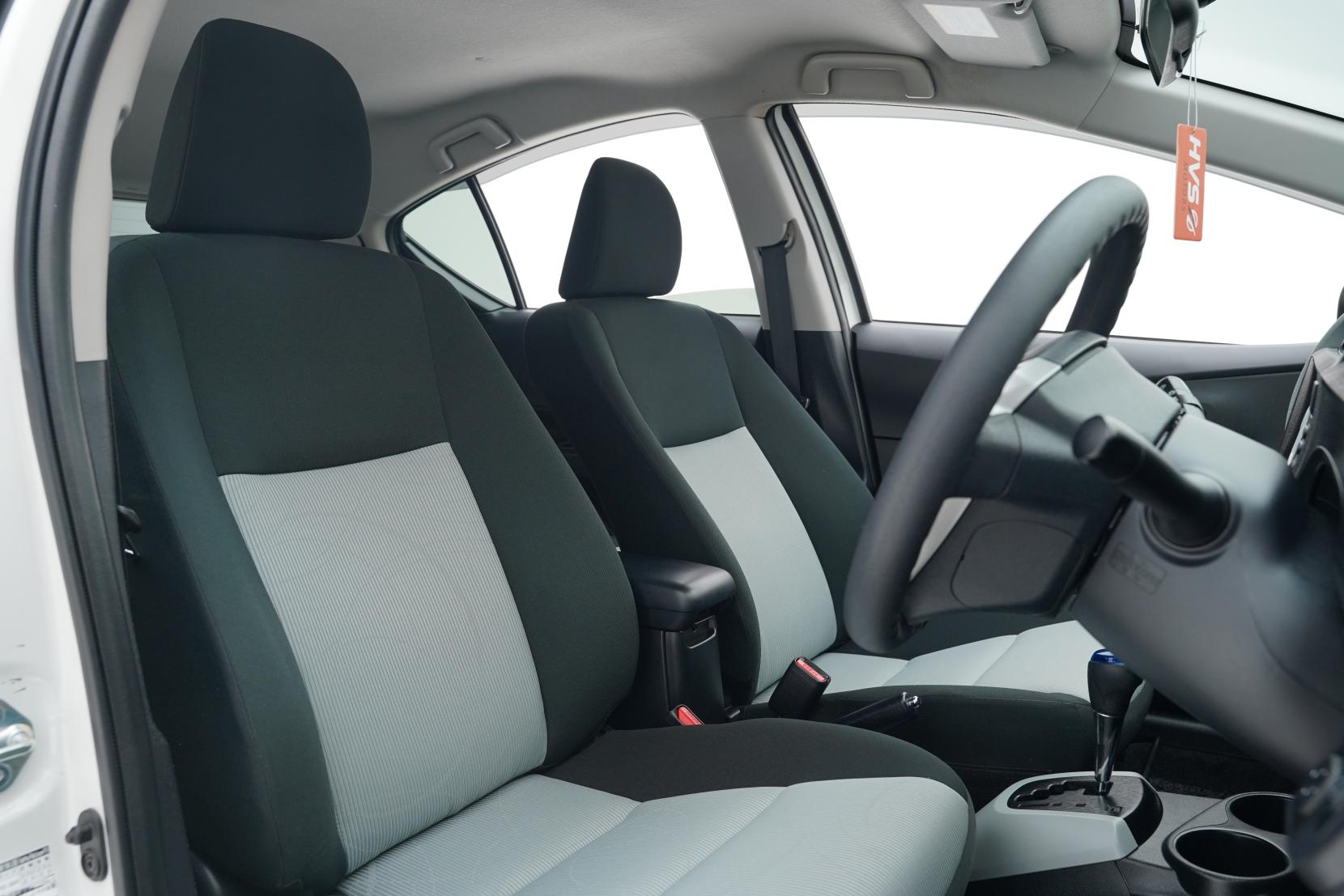 Toyota Aqua 1.5 S Push Start