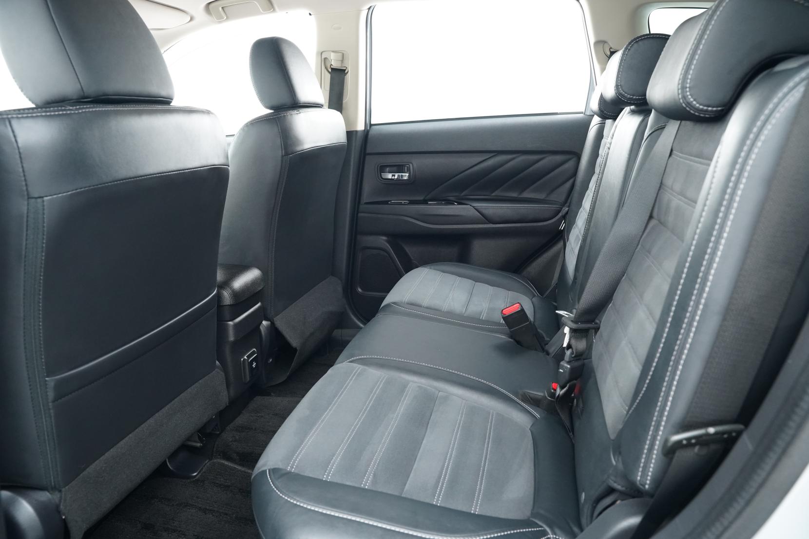 Mitsubishi Outlander 2.4 PHEV 4WD G