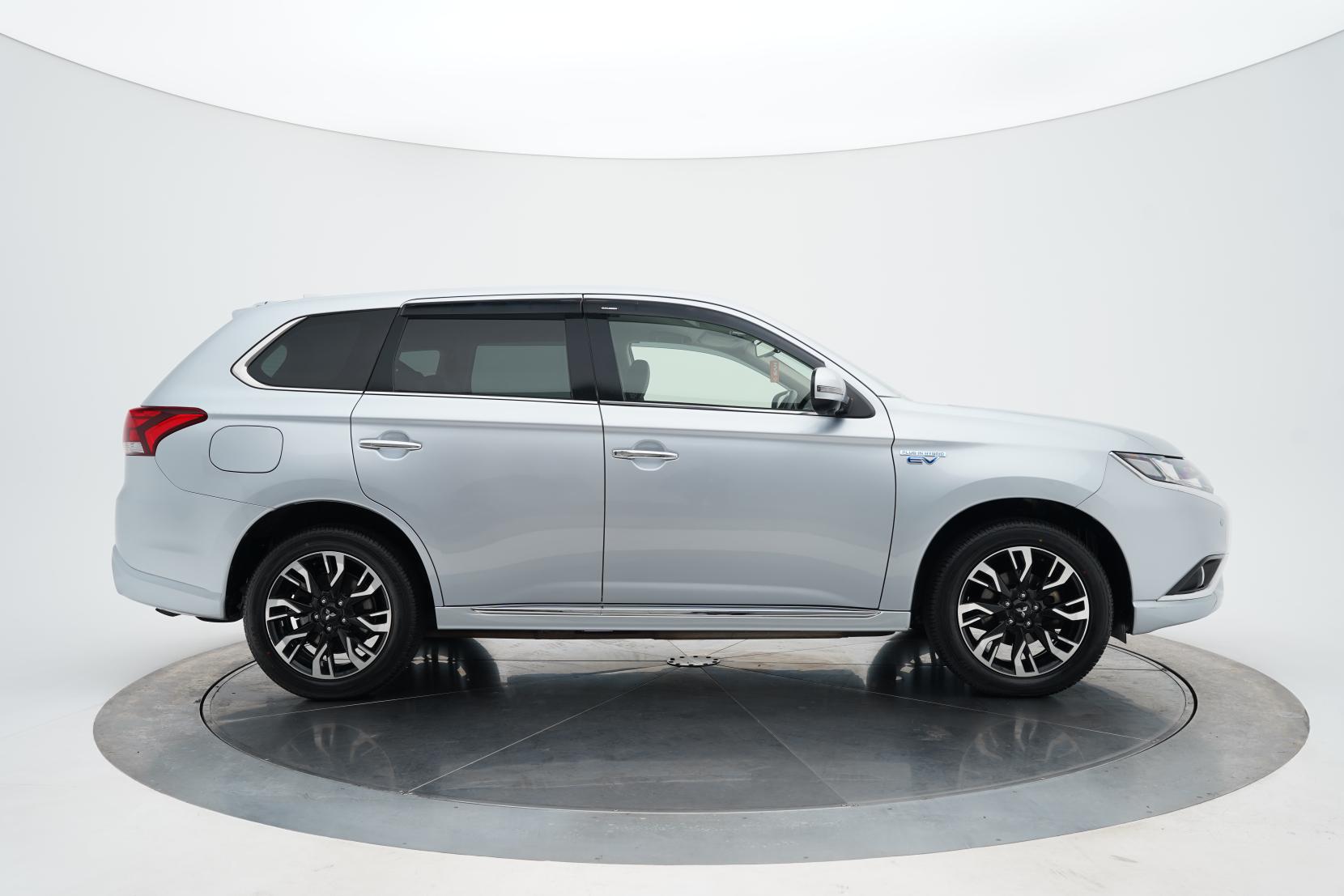 Mitsubishi Outlander 2.4 PHEV 4WD G