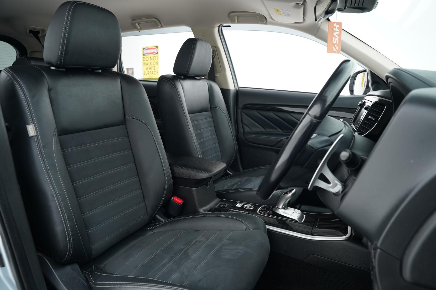 Mitsubishi Outlander 2.4 PHEV 4WD G