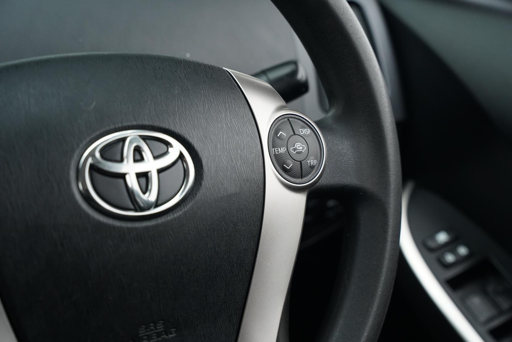 Toyota Prius 1.8 Hybrid S Touring Selection