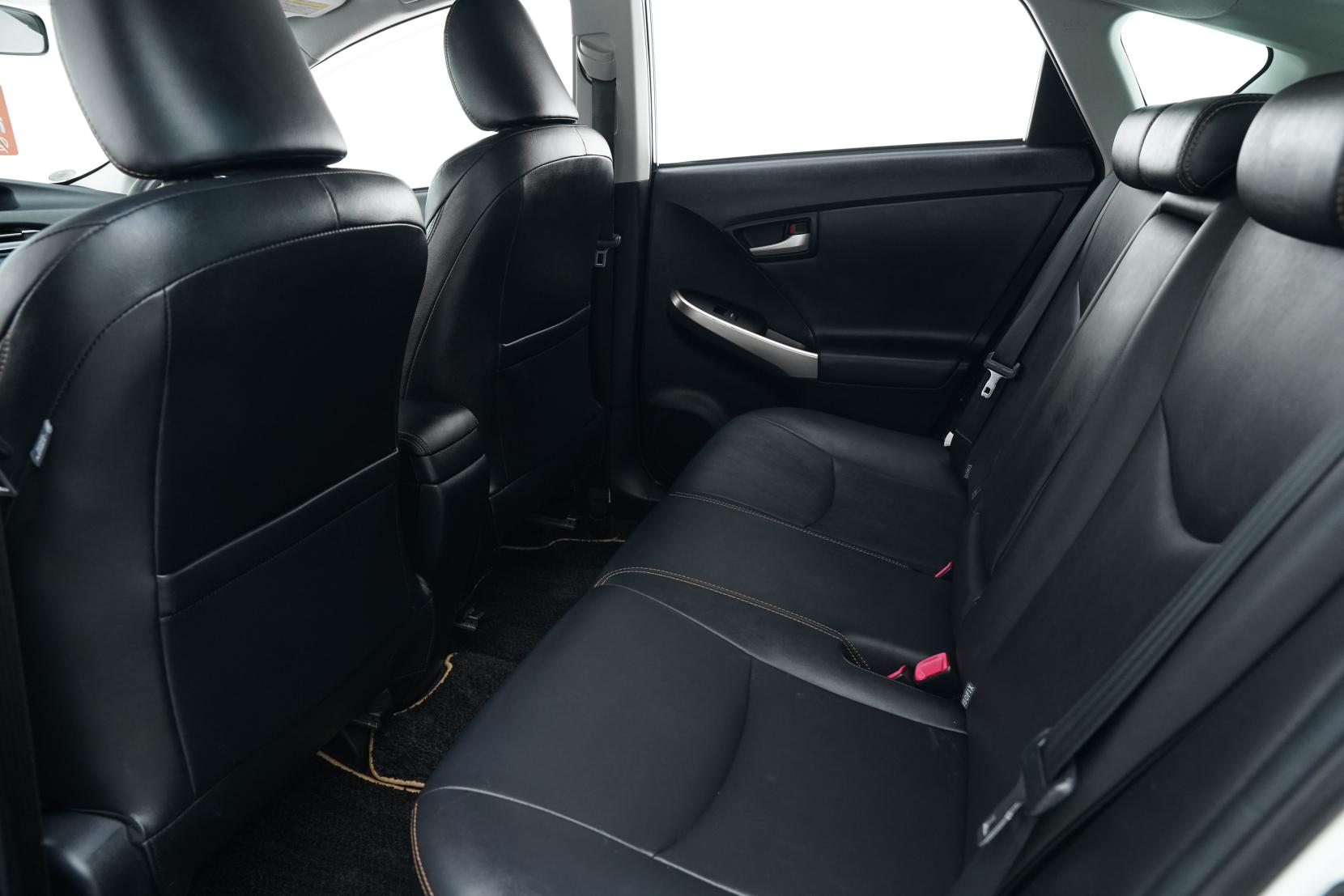 Toyota Prius 1.8 Hybrid S Touring Selection