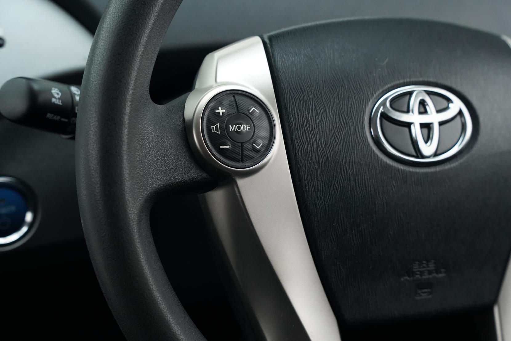 Toyota Prius 1.8 Hybrid S Touring Selection
