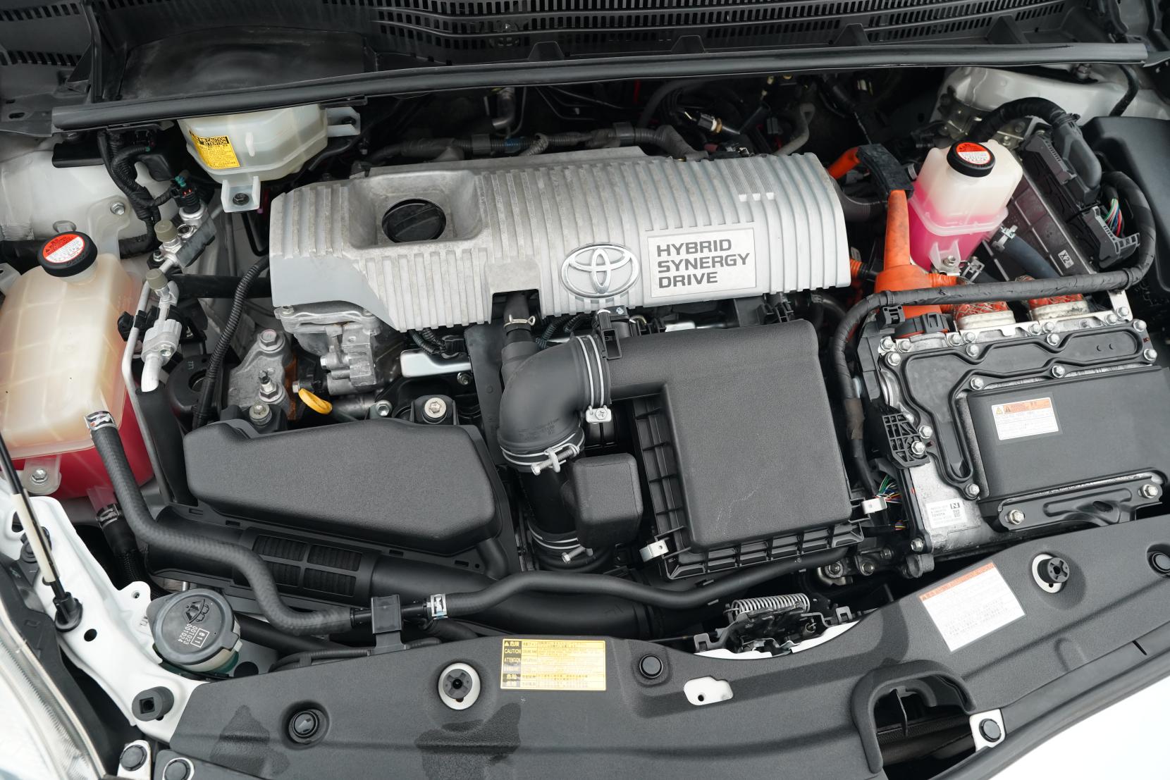 Toyota Prius 1.8 Hybrid S Touring Selection