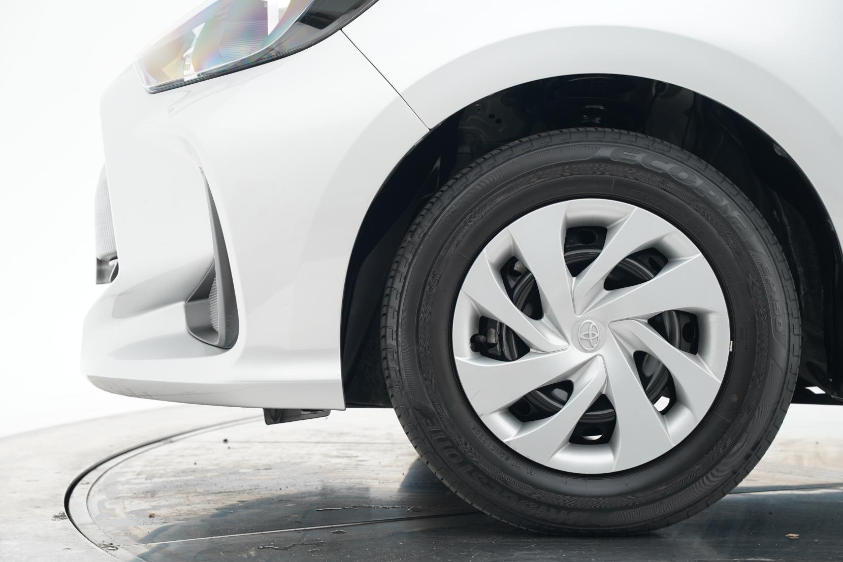 Toyota Yaris 1.5 Hybrid X