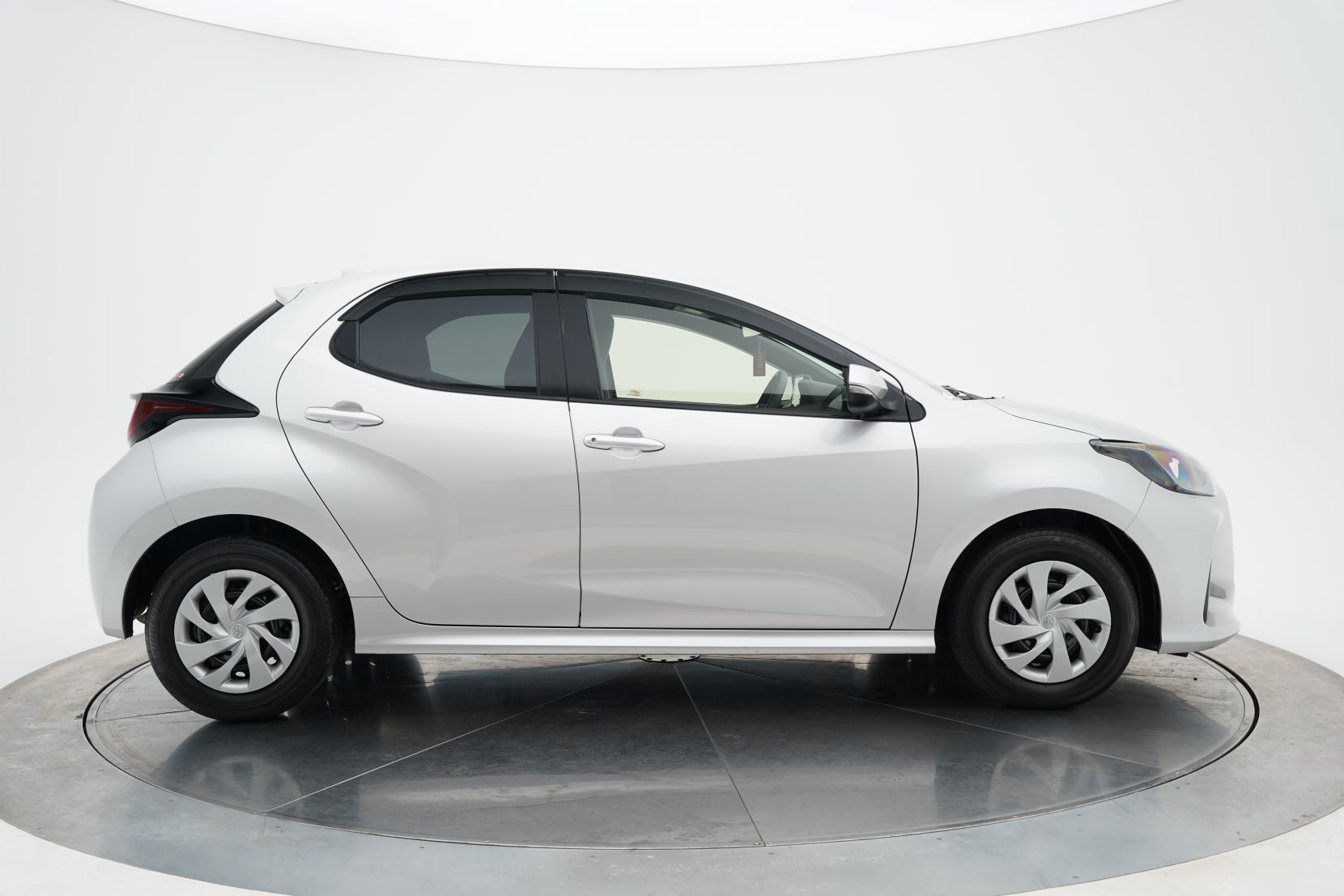 Toyota Yaris 1.5 Hybrid X