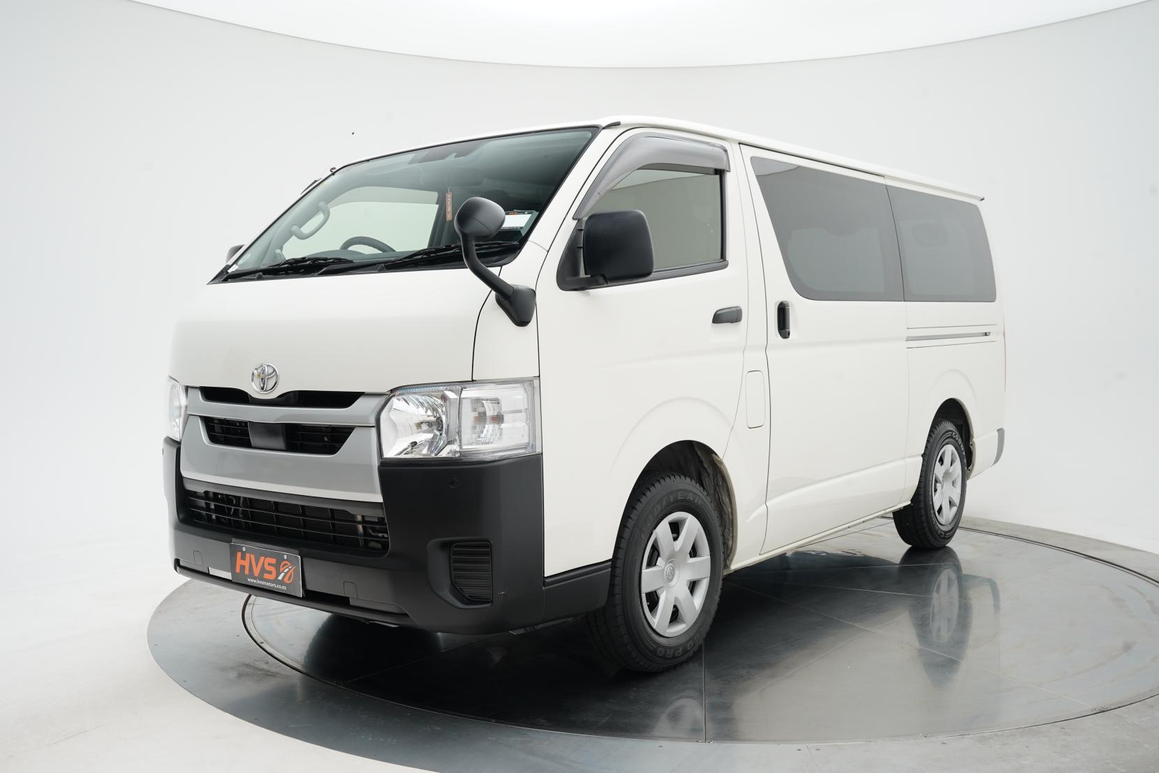 Toyota Hiace 2.0 DX 2.0L 5 Door