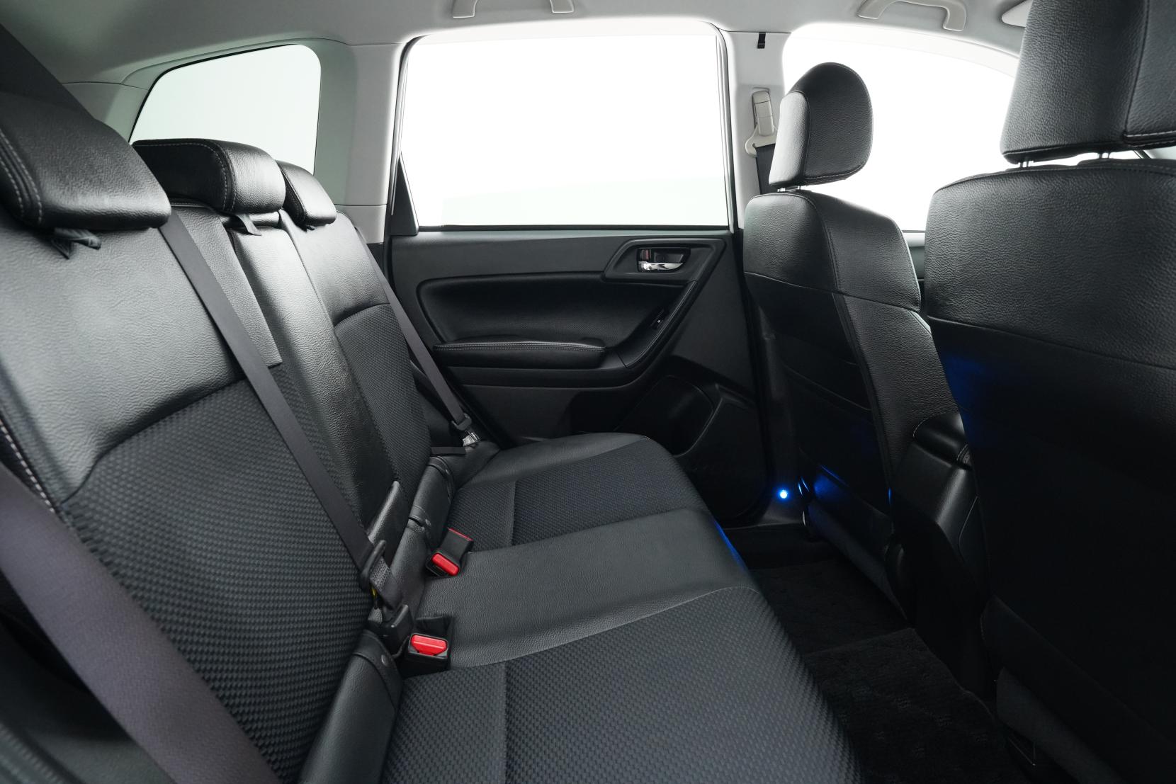 Subaru Forester 2.0 4WD 2.0XT EYESIGHT