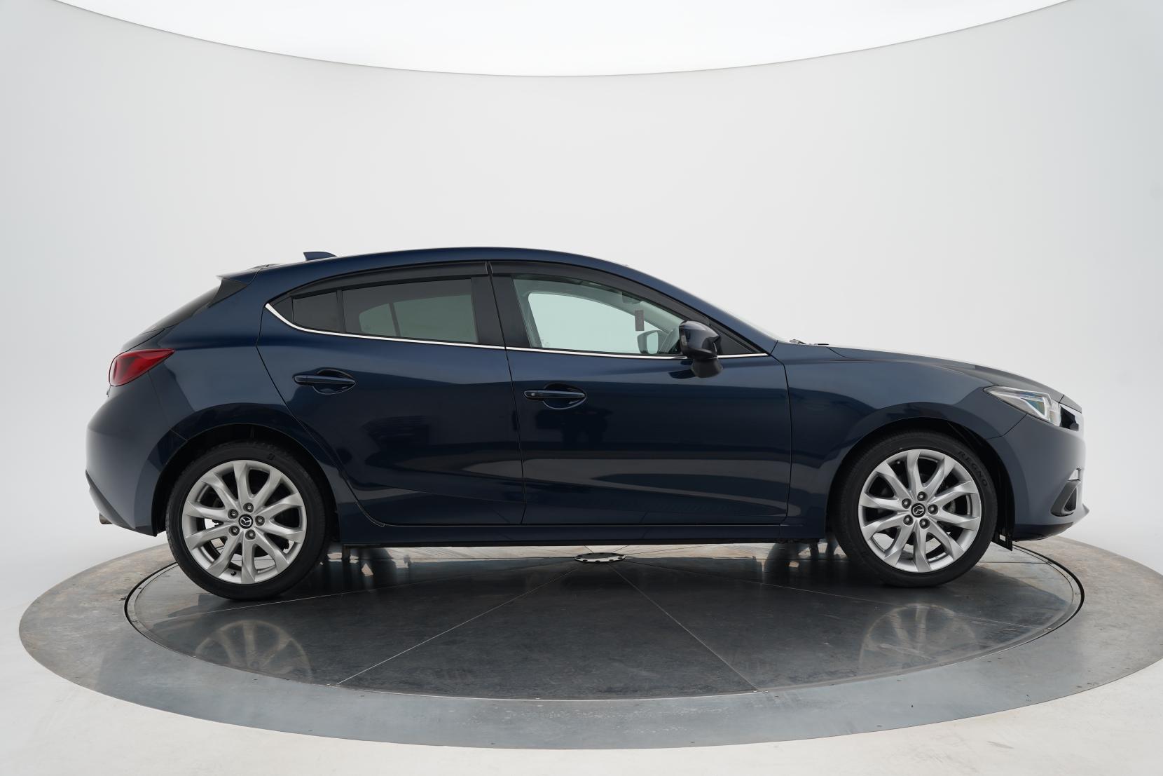 Mazda Axela 2.0 SPORT 20S