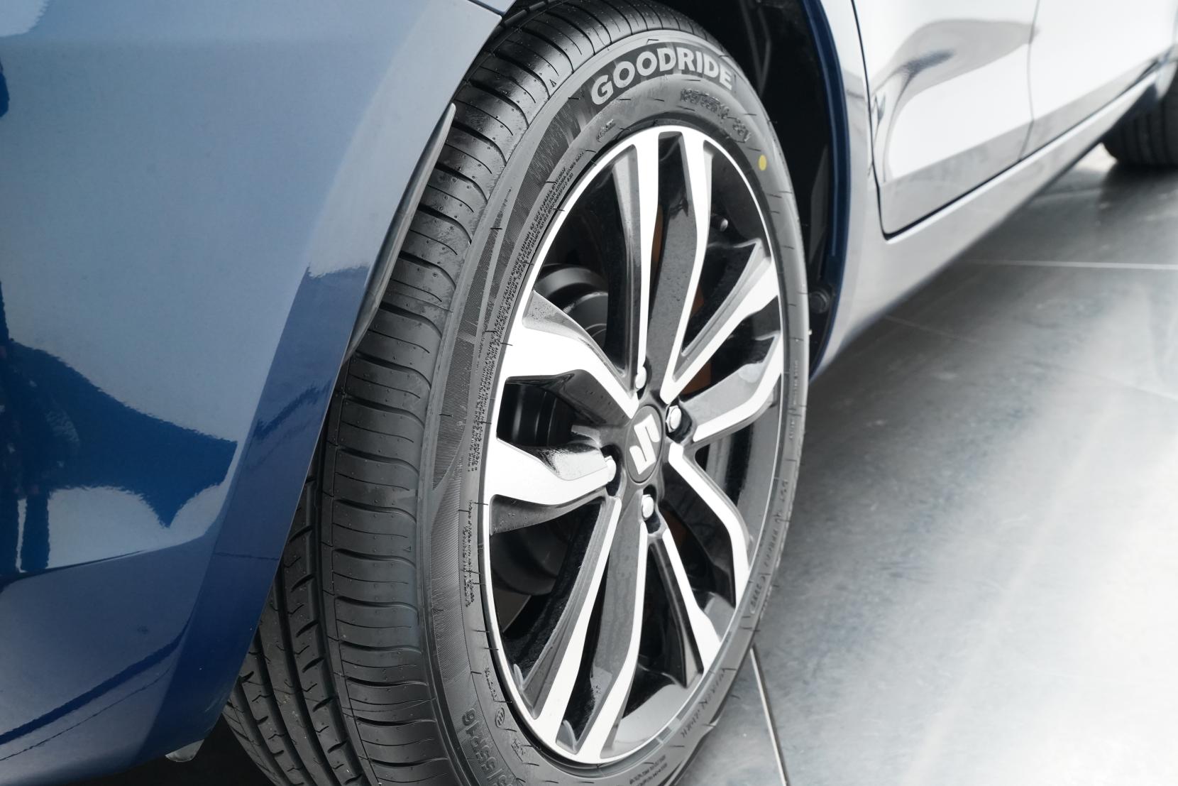 Suzuki Swift 1.2 STYLE -DJE