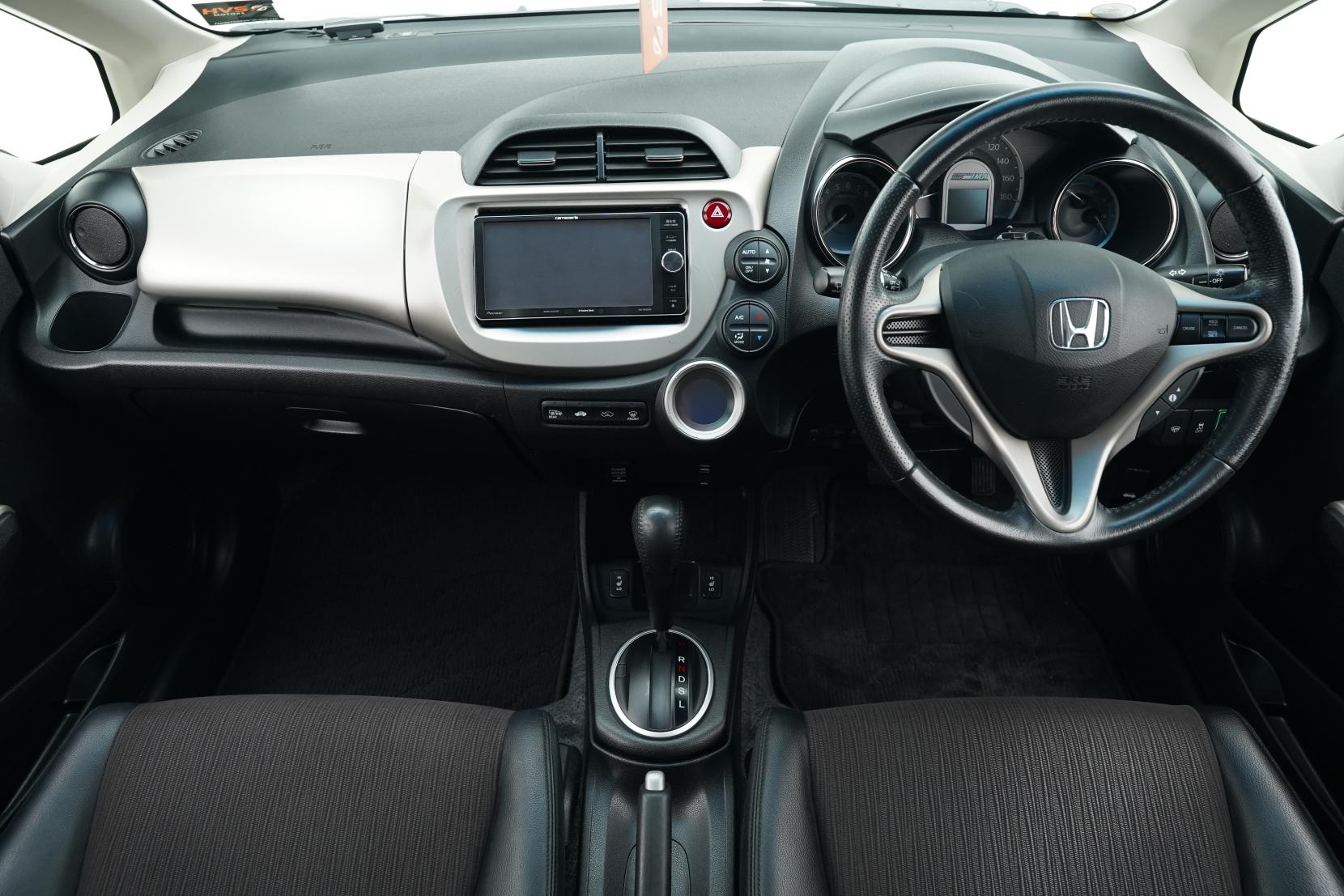Honda Fit 1.3 ARIA Hybrid Smart Selection Fine Style