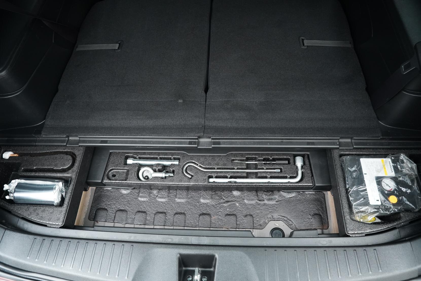 Honda Stream 2.0 RSZ 6 Seater