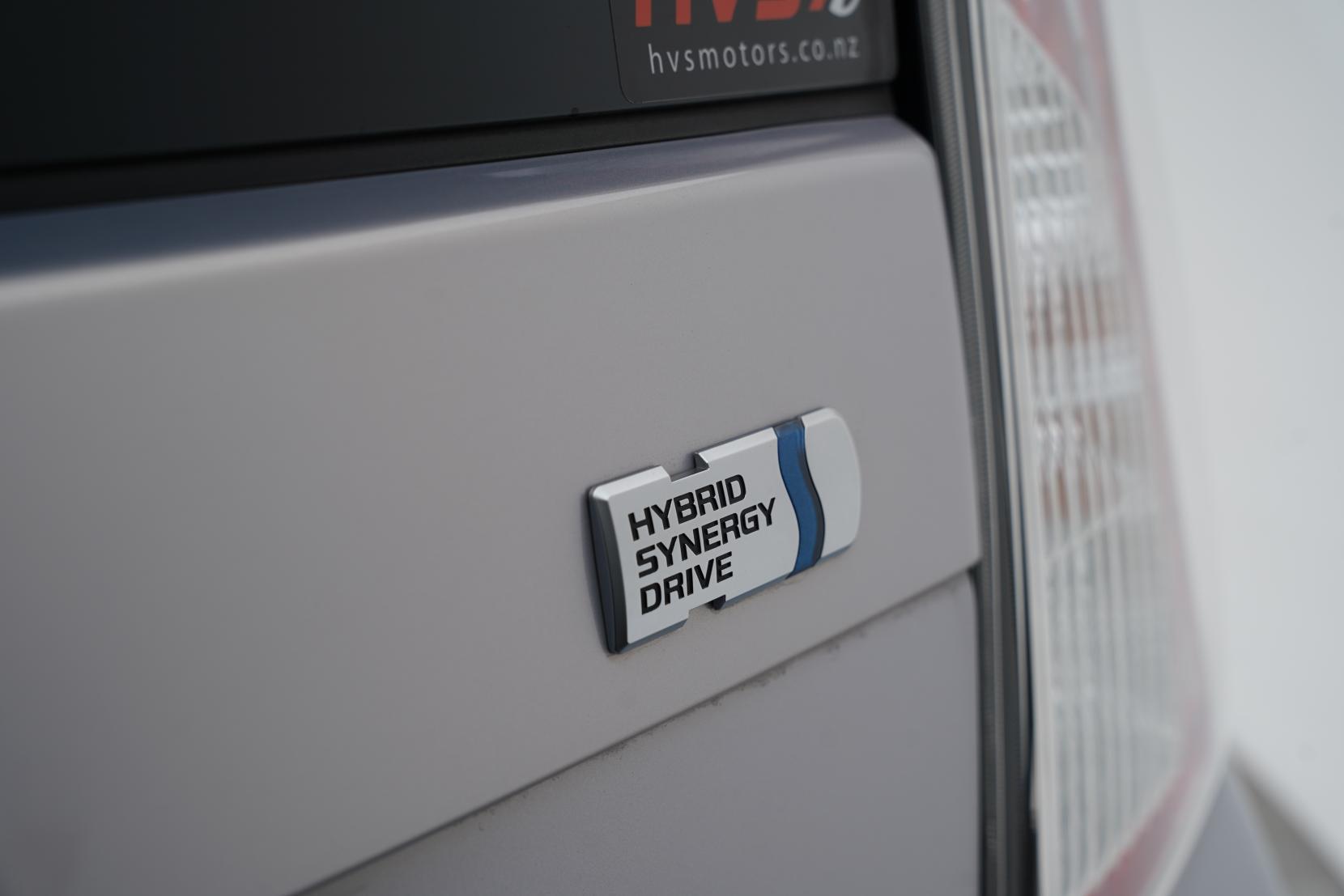 Toyota Prius 1.8 Hybrid S