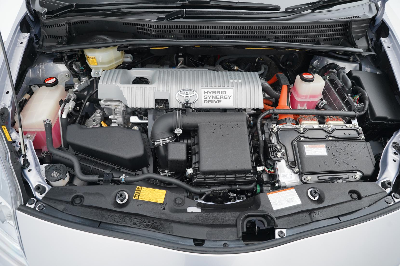 Toyota Prius 1.8 Hybrid S