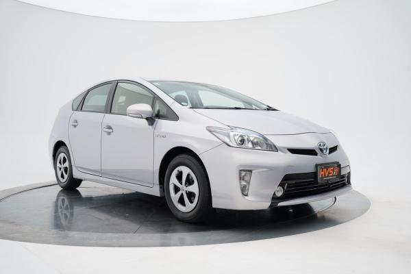 Toyota Prius 1.8 Hybrid S