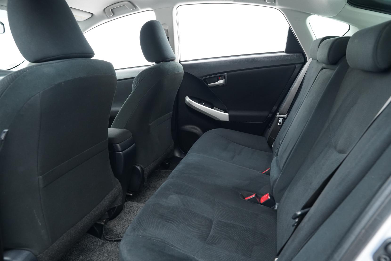 Toyota Prius 1.8 Hybrid S