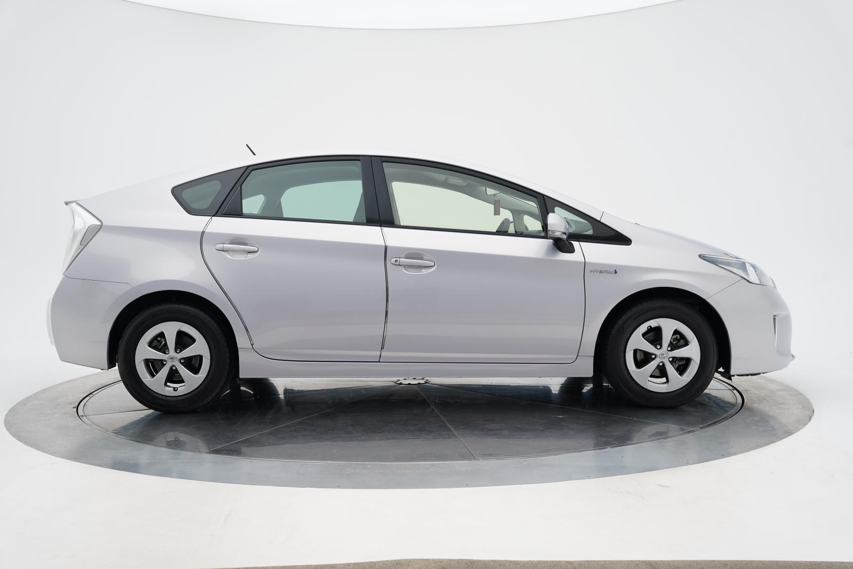 Toyota Prius 1.8 Hybrid S