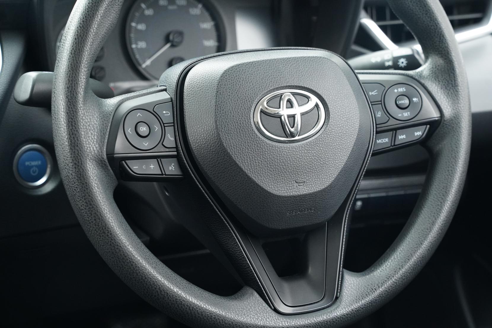 Toyota Corolla 1.8 HYBRID G-X