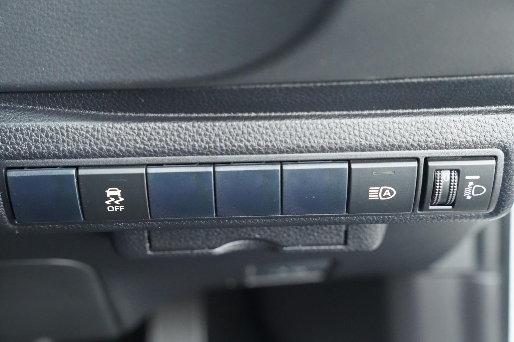 Toyota Corolla 1.8 HYBRID G-X