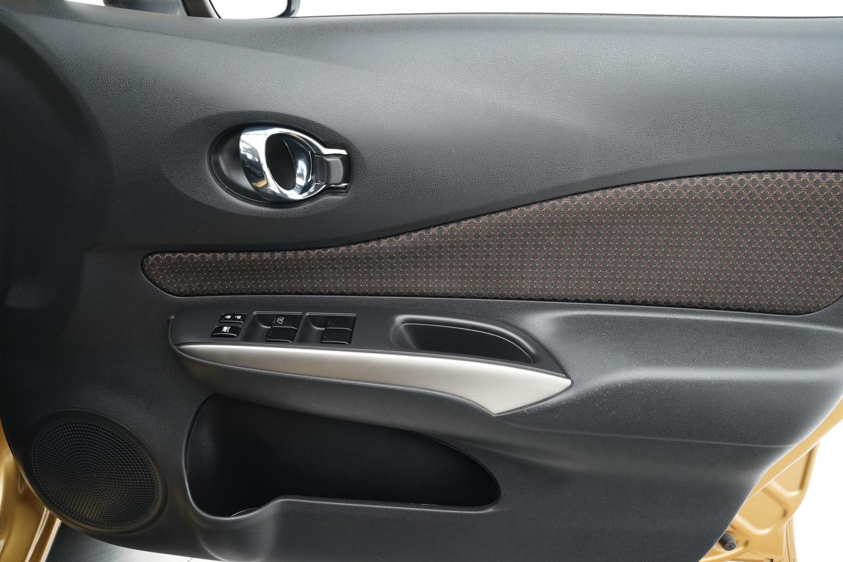 Nissan Note 1.2 MEDALIST EMERGENCY BRAKE PACKA