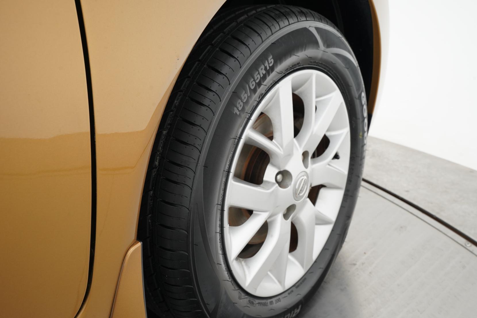 Nissan Note 1.2 MEDALIST EMERGENCY BRAKE PACKA