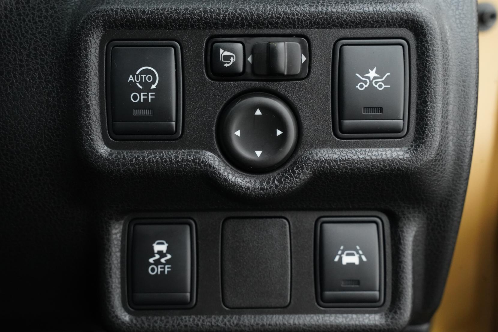 Nissan Note 1.2 MEDALIST EMERGENCY BRAKE PACKA