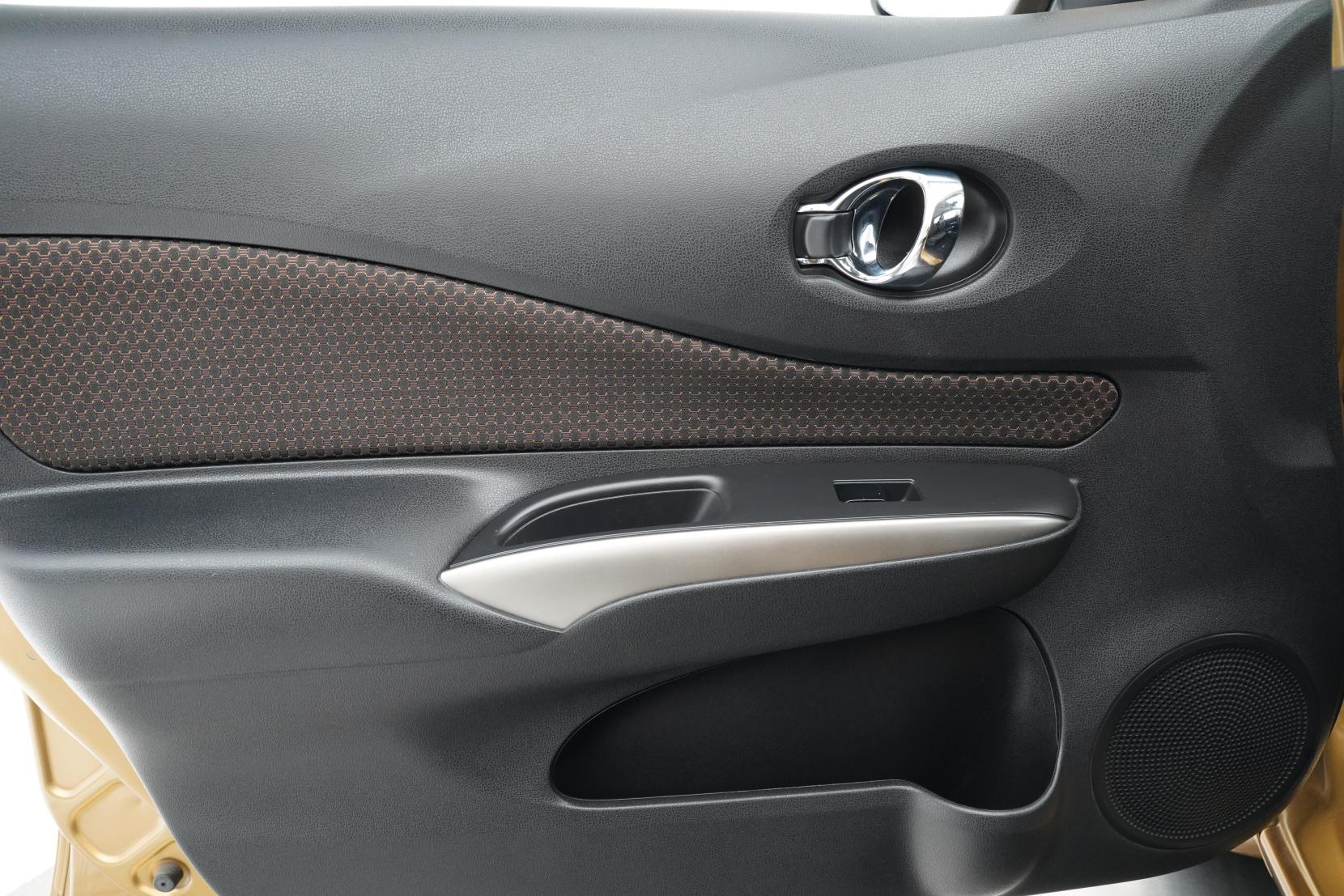 Nissan Note 1.2 MEDALIST EMERGENCY BRAKE PACKA