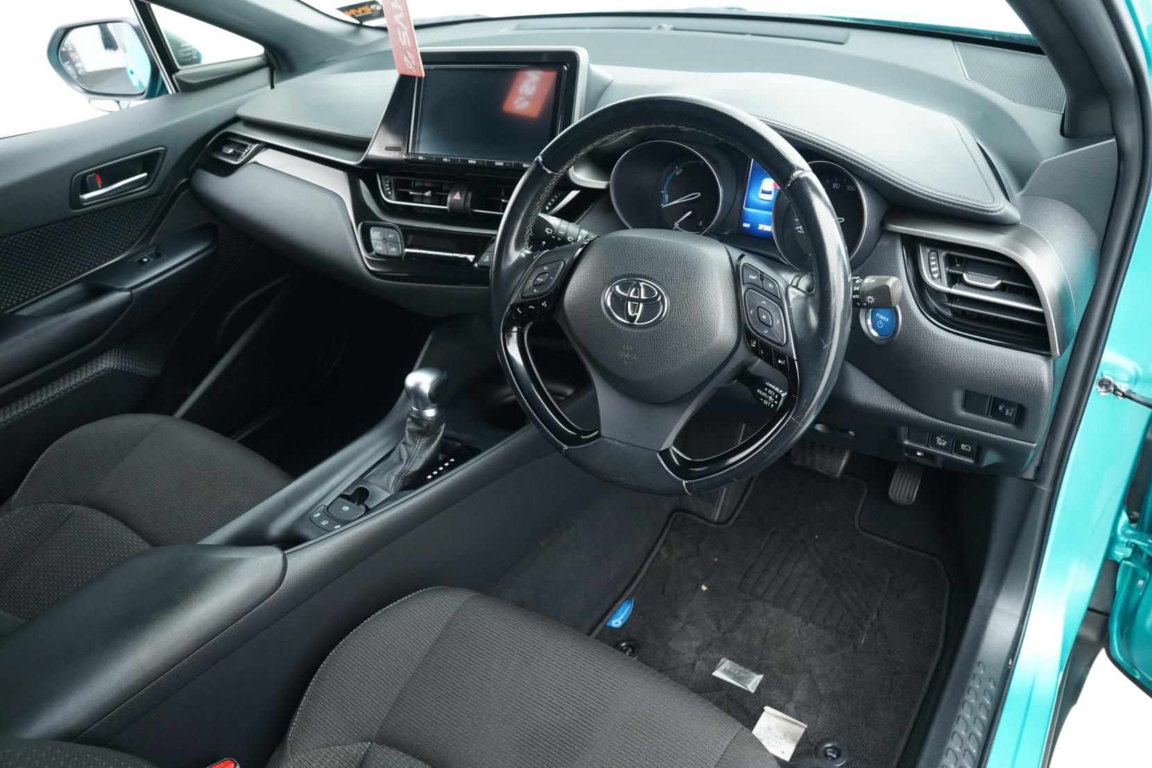 Toyota C-HR 1.8 Hybrid S