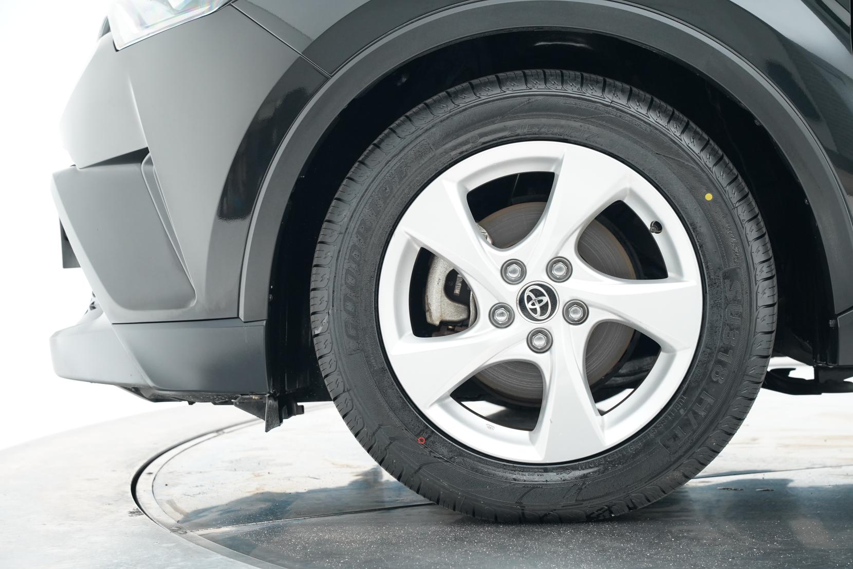 Toyota C-HR 1.8 S LED PACKAGE