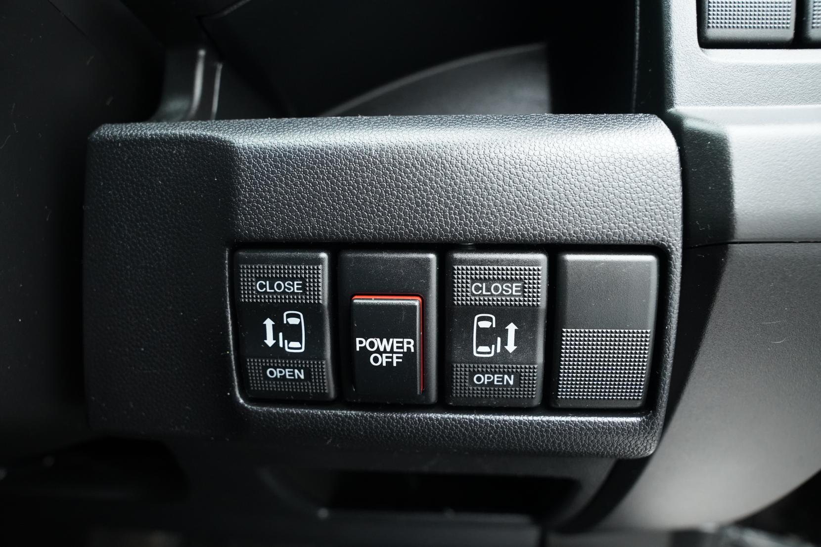 Mazda Premacy 2.0 20s Prestige