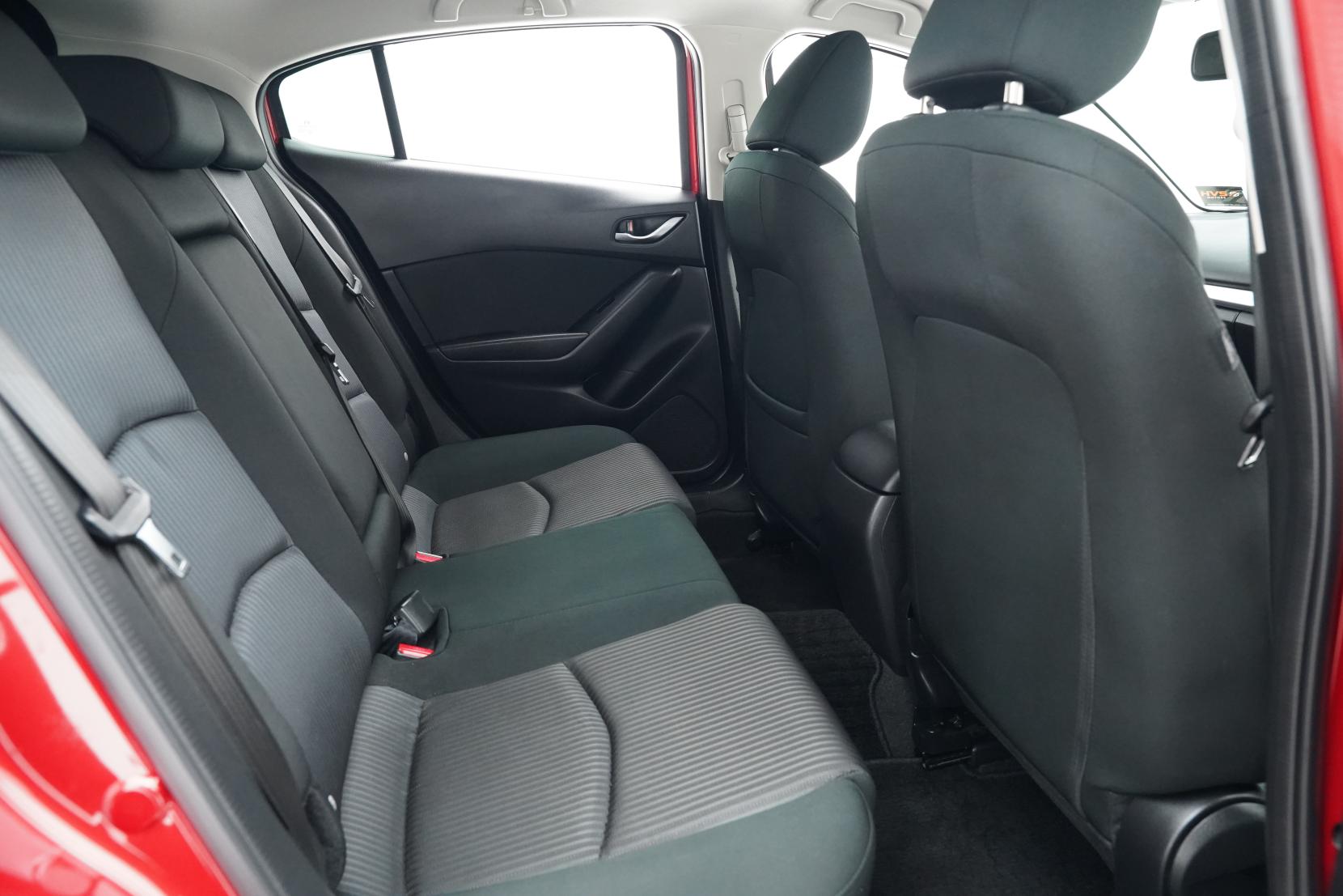 Mazda Axela 2.0 20S Touring