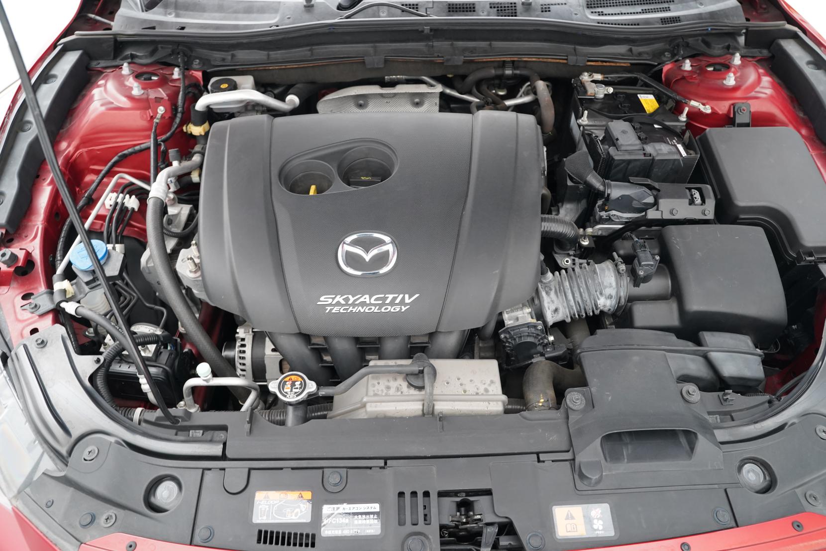 Mazda Axela 2.0 20S Touring