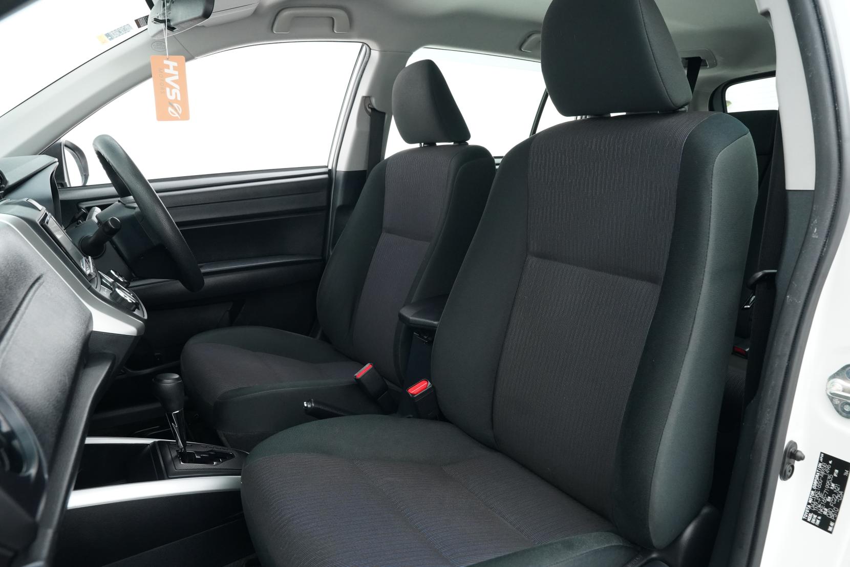 Toyota Corolla 1.5 Fielder Hybrid Facelift 8SRS