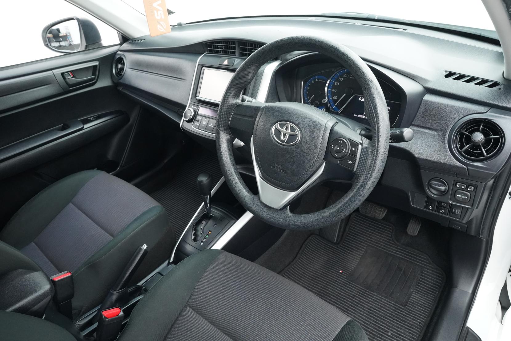 Toyota Corolla 1.5 Fielder Hybrid Facelift 8SRS