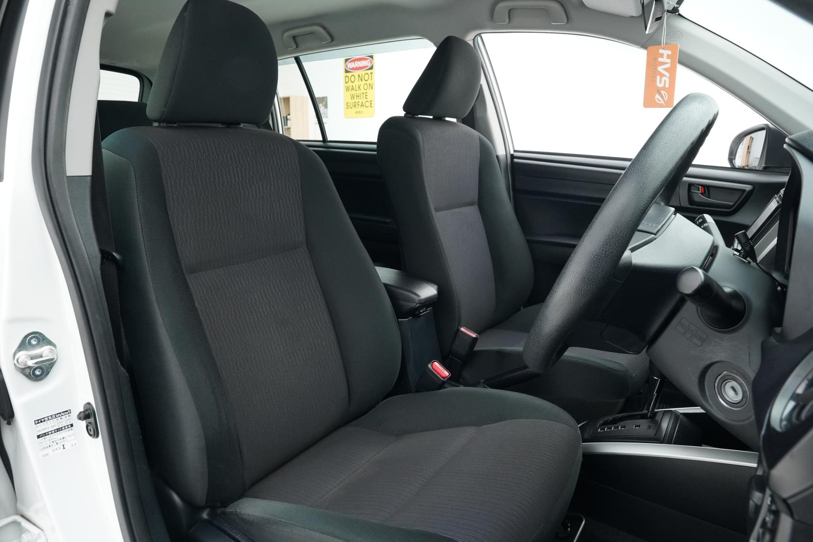 Toyota Corolla 1.5 Fielder Hybrid Facelift 8SRS