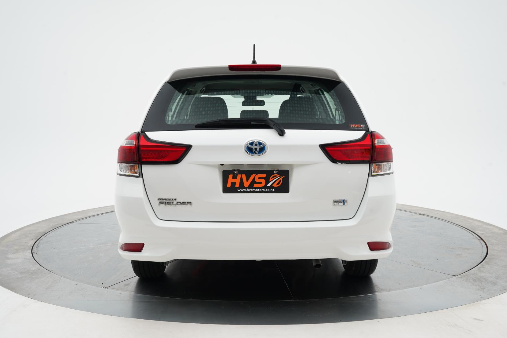 Toyota Corolla 1.5 Fielder Hybrid Facelift 8SRS